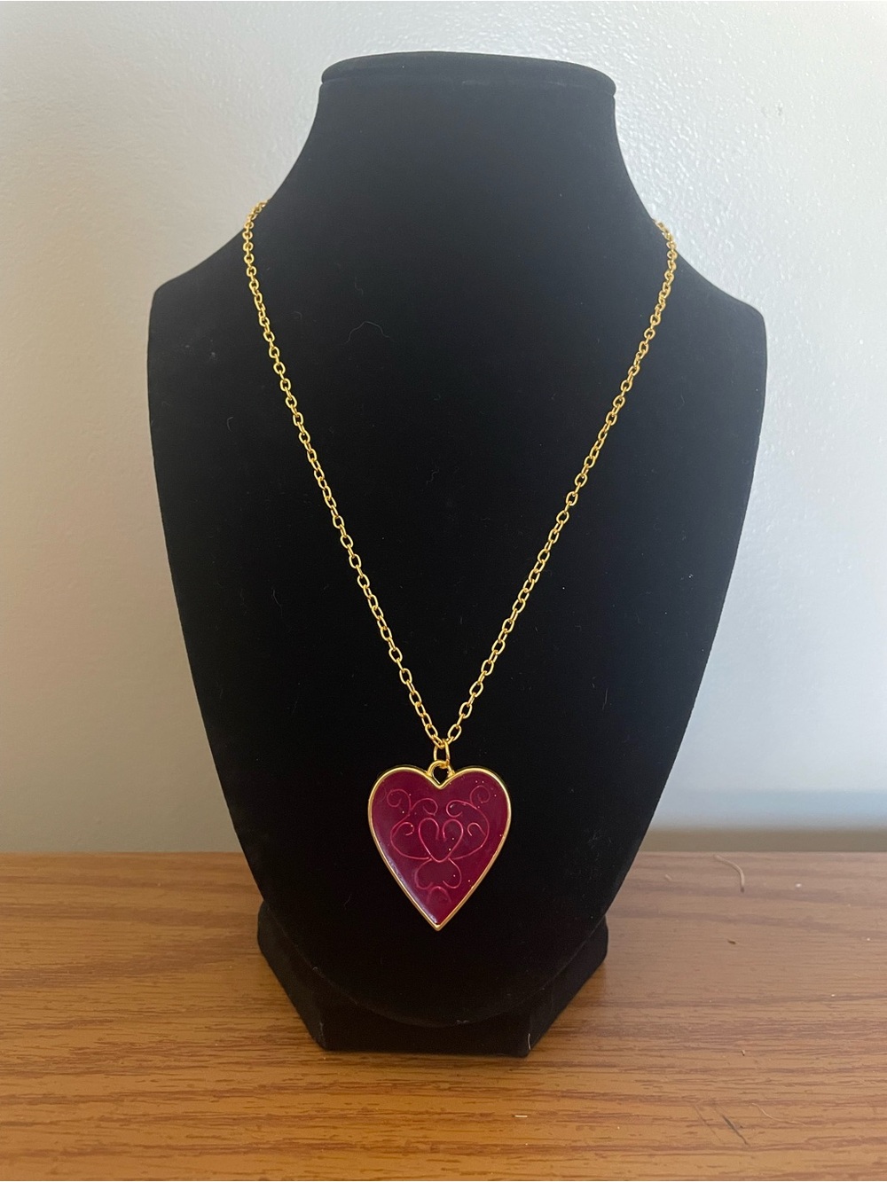 Gold Chain Necklace with Burgundy Heart Pendant